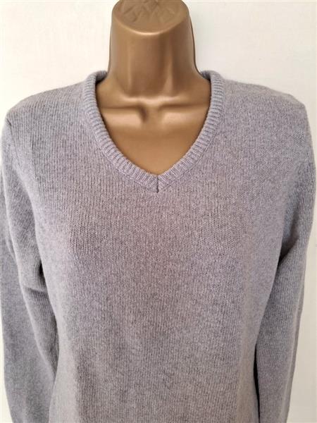 Grote foto lange grijze lamswollen v hals trui medium kleding dames truien en vesten
