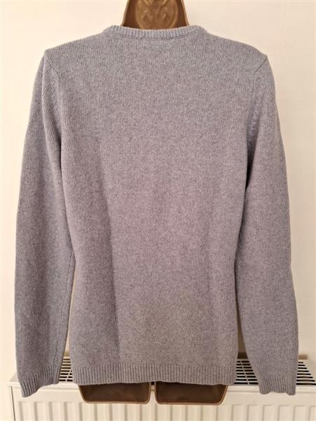 Grote foto lange grijze lamswollen v hals trui medium kleding dames truien en vesten