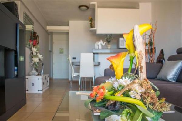 Grote foto appartement in.tenerife. adeje.san eugenio. vakantie spanje