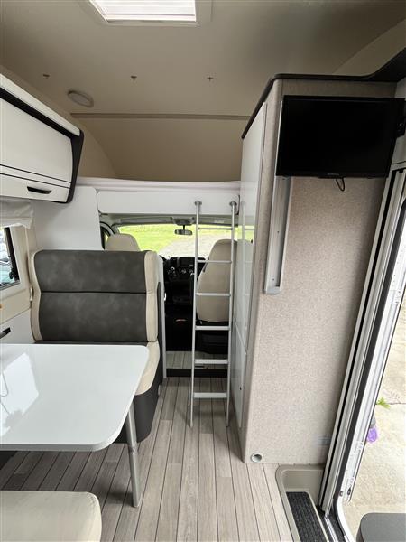 Grote foto mclouis glamys 320 alkoof 6 8 slaapplaatsen caravans en kamperen campers