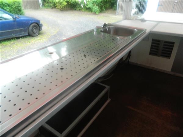 Grote foto bierwagen tapwagen te koop auto diversen aanhangers