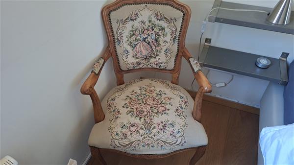 Grote foto antieke meubelstoel antiek en kunst stoelen en banken