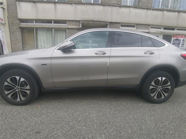Grote foto mercedes benz glc 300de auto mercedes