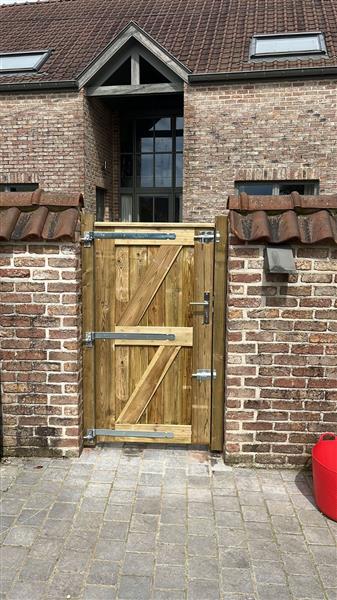 Grote foto tuinpoort tuin en terras hekken en schuttingen