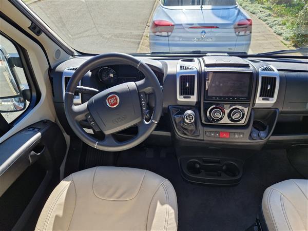 Grote foto pilote v600g x edition 2021 goed onderhouden caravans en kamperen campers