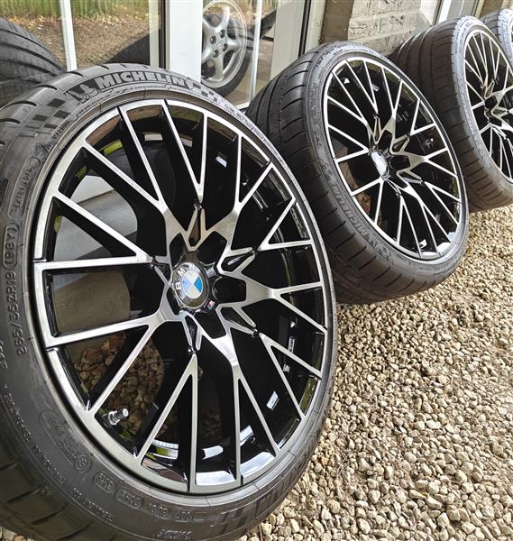 Grote foto 19 bmw m2 velgen zomerbanden michelin auto onderdelen banden en velgen