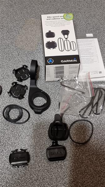 Grote foto garmin edge 1030 snelheid en cadans meter sport en fitness onderdelen en accessoires