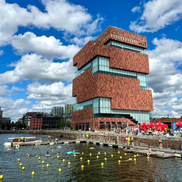 Grote foto ik zoek voor een vrouw vakantie belgi