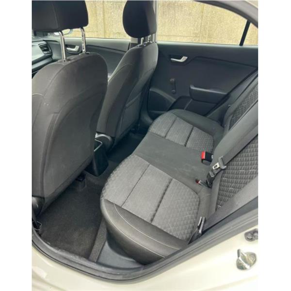 Grote foto kia rio 1.2i benzine auto kia