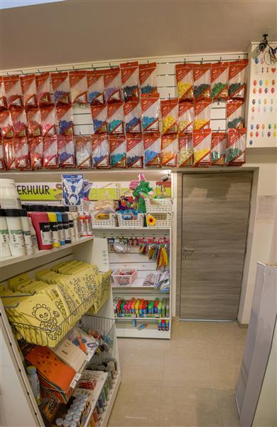 Grote foto winkel in galerij te koop bedrijfspanden beleggingspanden te koop