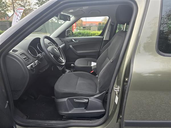 Grote foto skoda yeti gps airco auto skoda