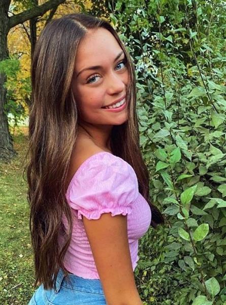 Grote foto begin 20 en toch op zoek erotiek vrouw zoekt mannelijke sekspartner