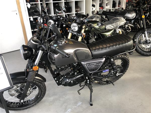 Grote foto bluroc legend 125 actie v d week motoren suzuki