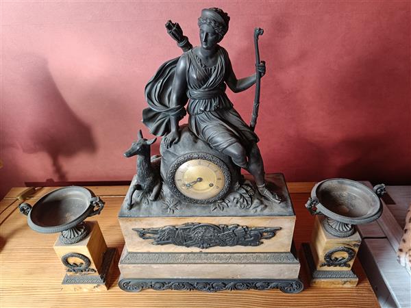 Grote foto bronzen pendule klok antiek antiek en kunst klokken