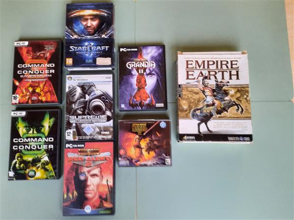 Grote foto bundel retro pc games . spelcomputers games pc