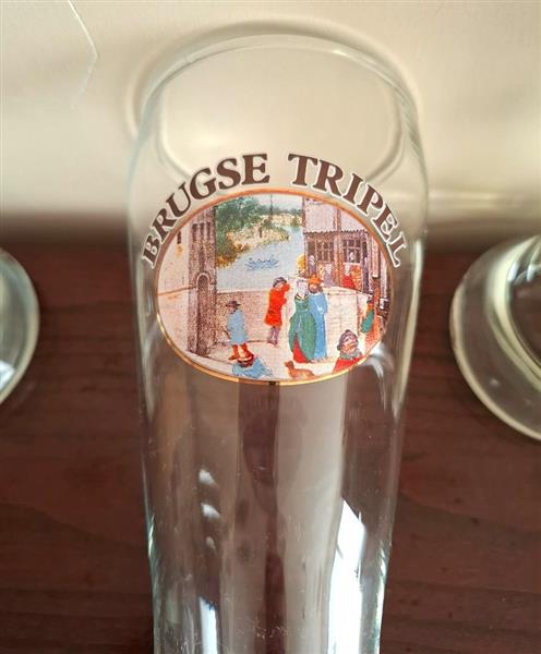 Grote foto set van 6 retro brugse tripel glazen 50 cl 1987 verzamelen biermerken