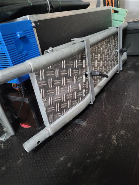 Grote foto laadsysteem voor 2 wielige voertuigen motoren overige accessoires