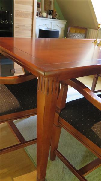 Grote foto kerselaar tafel huis en inrichting eettafels