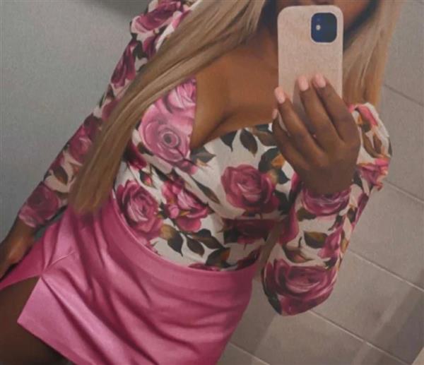 Grote foto nymf slet zoekt dominant erotiek vrouw zoekt man