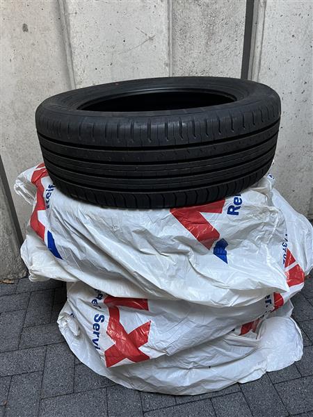 Grote foto banden continental zomerbanden 8mm auto onderdelen banden en velgen