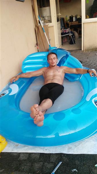 Grote foto dringend contacten en berichten man zoekt vrouw