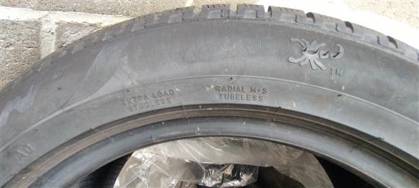 Grote foto ik verkoop autobanden. auto onderdelen banden en velgen