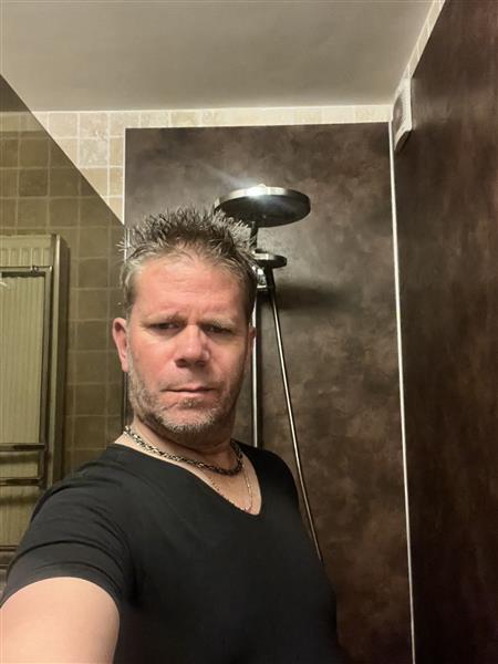 Grote foto man zoek vrouw erotiek contact man tot vrouw