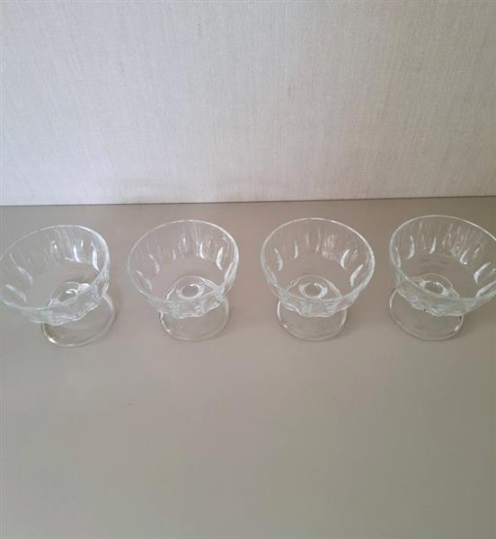 Grote foto 4 vintage lage dessertcoupes in glas jaren 60 antiek en kunst glas en kristal