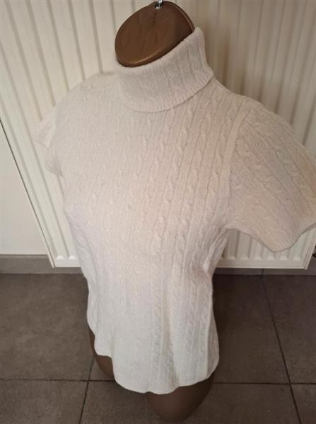Grote foto roomwitte kabeltrui met korte mouwen merinowol kleding dames truien en vesten