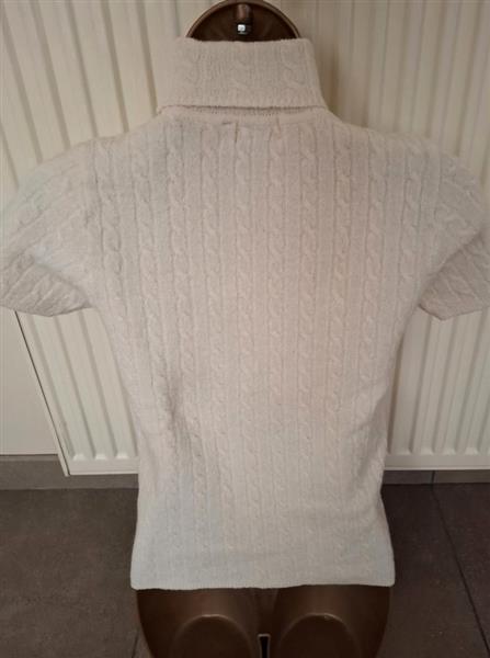 Grote foto roomwitte kabeltrui met korte mouwen merinowol kleding dames truien en vesten