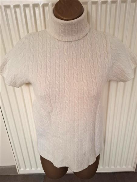 Grote foto roomwitte kabeltrui met korte mouwen merinowol kleding dames truien en vesten