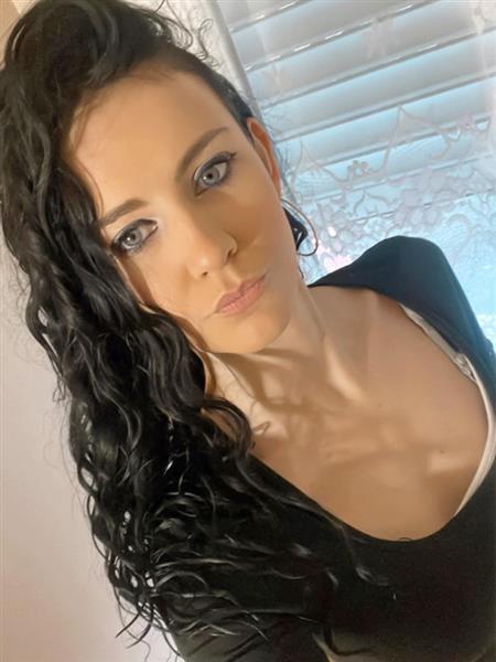 Grote foto gezellige single man gezocht contacten en berichten vrouw zoekt man