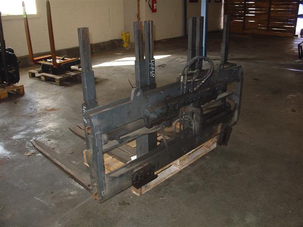 Grote foto kaup vorkenversteller triple agrarisch heftrucks