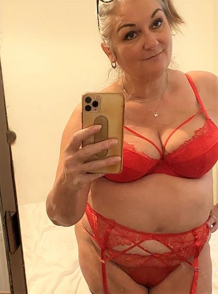 Grote foto volslanke dame zoekt erotiek vrouw zoekt mannelijke sekspartner