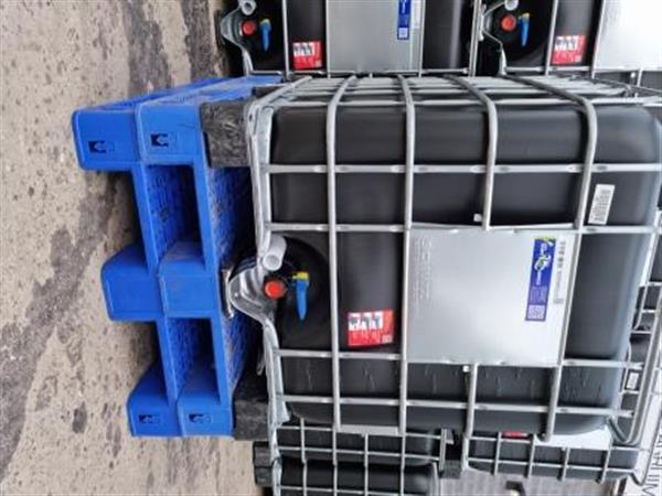 Grote foto nieuwe zwarte ibc containers van 1060 l tuin en terras regentonnen