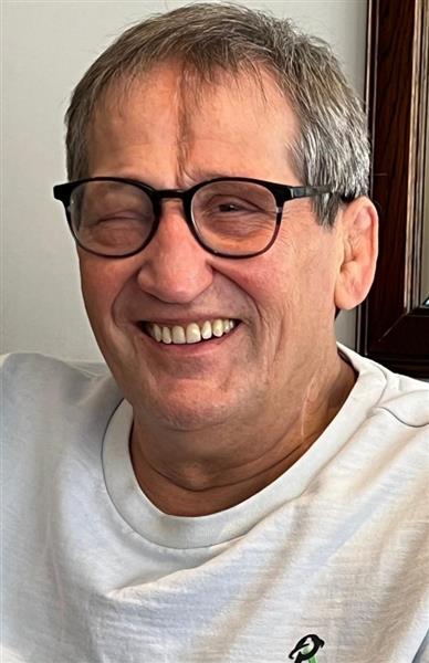 Grote foto man zoekt vriendin contacten en berichten man zoekt vrouw