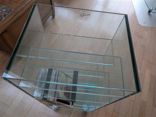 Grote foto stijlvolle etalagekast huis en inrichting vitrinekasten