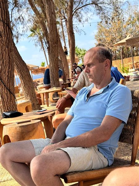 Grote foto zoek vrouw voor date contacten en berichten man zoekt vrouw