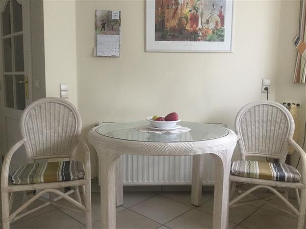 Grote foto italiaanse design rotan tafel met stoelen huis en inrichting eettafels