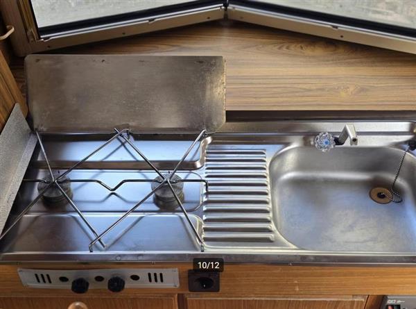 Grote foto eriba triton 400 1990 vast bed treinzit caravans en kamperen caravans