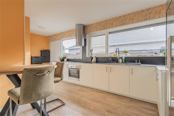 Grote foto prachtige woning met zwembad in belsele te koop huizen en kamers eengezinswoningen