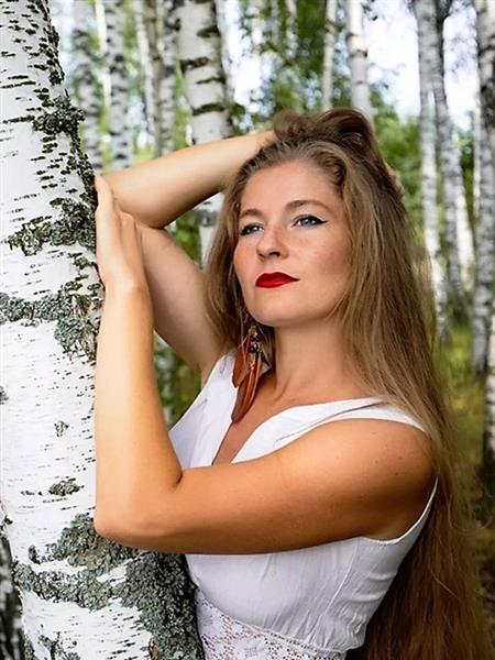 Grote foto single vrouw zoekt contact contacten en berichten vrouw zoekt man