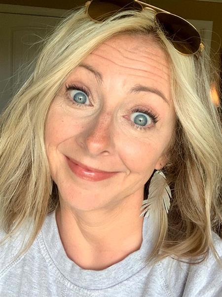 Grote foto gezellige dame van 53 zoekt lieve man contacten en berichten vrouw zoekt man