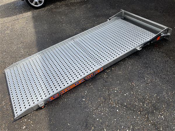 Grote foto oprijplaat euro rampe amf bruns 240cm x 90cm auto onderdelen auto gereedschap