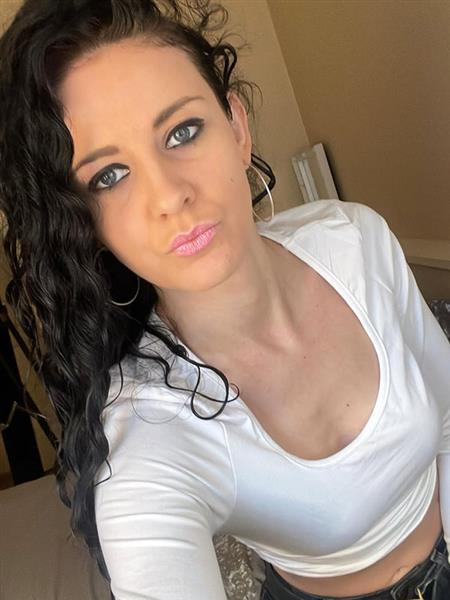 Grote foto gezellige single man gezocht contacten en berichten vrouw zoekt man