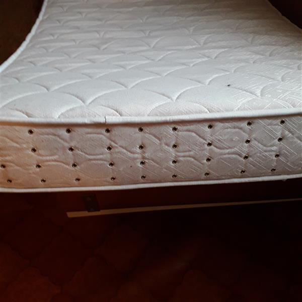 Grote foto bed matras huis en inrichting bedden