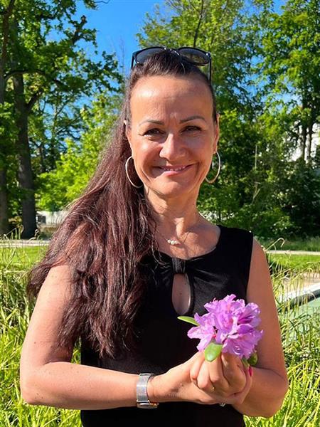 Grote foto gezellige dame zoekt een fijne man contacten en berichten vrouw zoekt man