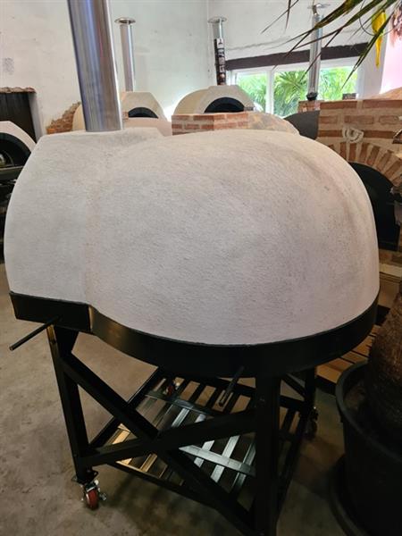 Grote foto de amalfi pizzaoven ad80 op steel base tuin en terras tuindecoratie