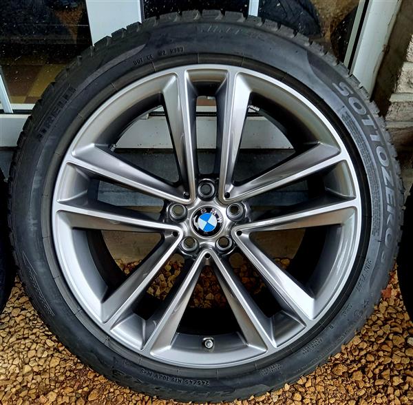 Grote foto 19 bmw velgen winterbanden pirelli auto onderdelen banden en velgen