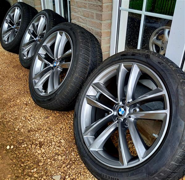 Grote foto 19 bmw velgen winterbanden pirelli auto onderdelen banden en velgen